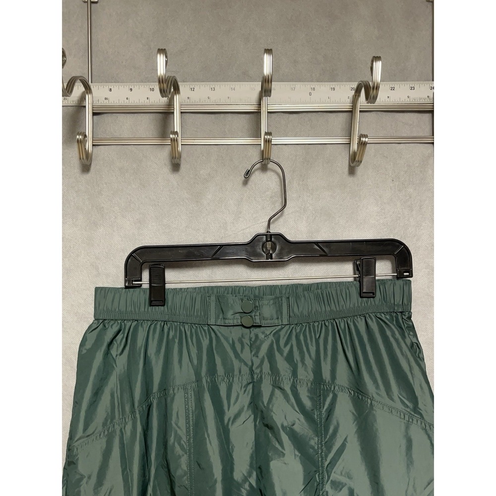 Fabletics Pants Women Medium Green Lightweight Cargo Parachute Joggers PT2356951